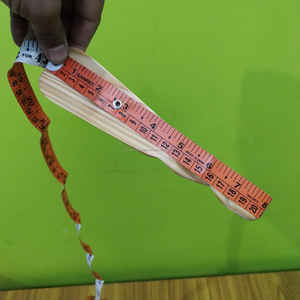 Cuchara para Zapatos de Madera de Pino Hecha a Mano – Duradera y Natural, al Mejor Precio - Product Image 5