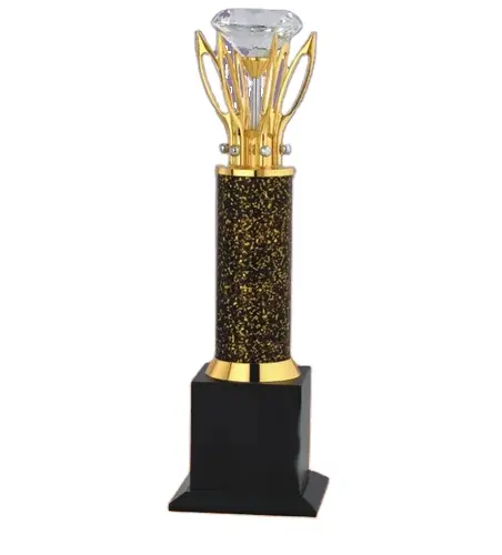 Trofi Piala logam kustom kualitas Premium penghargaan olahraga trofi sepak bola sepak bola dari India Tersedia dengan harga terbaik