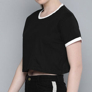 T-shirt d'été décontracté en jersey de coton noir à manches courtes et col rond pour femme - Product Image 4