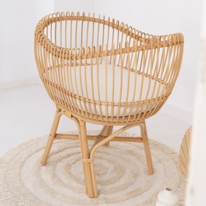 Lit bébé en rotin, très vendu, essentiel pour les bébés, berceau en matériaux naturels pour les tout-petits - Product Image 3