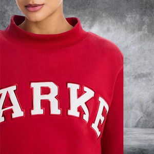 เสื้อสเวตเชิ้ตพิมพ์ลายคอเต่าสำหรับผู้หญิง แบรนด์ Parke OEM รุ่นหนาพิเศษสำหรับฤดูหนาว ตกแต่งด้วยงานปักไหมเชนีล ผ้าฝ้ายฟลีซ ทรงโอเวอร์ไซส์ - Product Image 4
