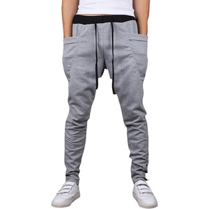 Pantalon de jogging gris pour homme avec taille élastique et poches latérales, respirant, décontracté, pour le sport, à porter en automne - Product Image 3