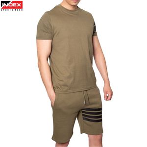 Ensemble T-shirt et short tendance pour homme, vêtements de sport, tenue d'entraînement de gym, tissu à séchage rapide, léger, personnalisable OEM ODM - Product Image 1
