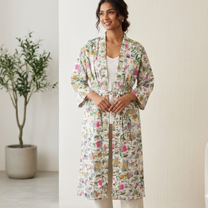 Bata Kimono de Algodón con Estampado Floral, Blanca, Manga Larga, Bolsillo Frontal, Cinturón con Cordón, Ligera, para Descansar o Baño - Product Image 3