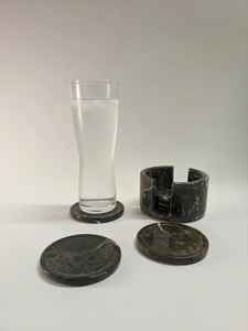 Juego de seis posavasos de mármol negro o ónix Zebra con soporte, posavasos de piedra hechos a mano para bebidas - Product Image 3