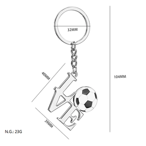 Llavero con Tema de Fútbol de Aleación de Zinc con Impresión Láser, Diseño Moderno, Regalo Promocional y Tendencia de Moda para el Día de San Valentín - Product Image 3