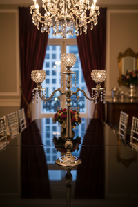 Offre d'usine : Nouveau design de chandelier en métal fait main à 3 bras, finition élégante avec cristaux, porte-bougies à pilier et à bougies chauffe-plat - Product Image 2