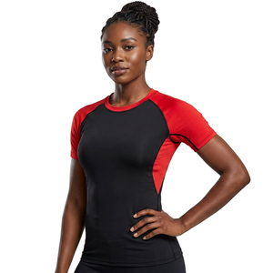 T-shirt de sport pour homme, noir et rouge, manches courtes, séchage rapide, coupe ajustée, col rond, design uni en tricot - Product Image 4