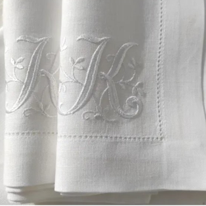 Romantic Valentine's Day <b>Linen</b> Napkins <b>Table</b> Decor for Love Celebrations - Product Image 1