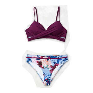 Bikini scintillant effet métallisé Golden Hour avec haut push-up, détails à bretelles et coupe haute pour des tenues de plage estivales glamour - Product Image 6