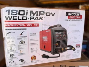 Máquina de Soldadura Lincoln Profesional, Equipo de Soldadura por Arco Superior, Precio Económico, Construcción Robusta - Product Image 1