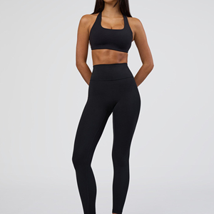 Soutien-gorge de sport dos nageur noir pour femme, col ras du cou, sans coutures, maintien moyen, idéal pour le yoga et le fitness - Product Image 4