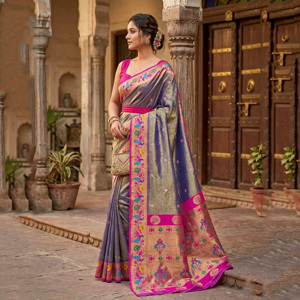 Sari en soie bleu royal, finition lumineuse, tissage riche en Zari |   Robe de mariée indienne traditionnelle, longue, sans plis, élégante - Product Image 1