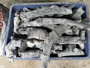 Offre Spéciale - Charbon Blanc du Vietnam - Bâtonnets de Charbon Blanc de Haute Qualité à Prix Abordable pour la Purification de l'Air et de l'Eau - Product Image 3