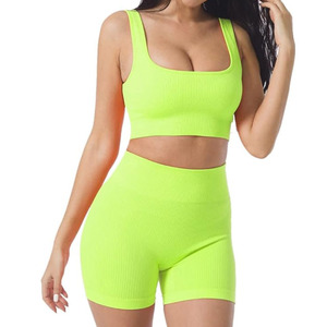 Ensemble 2 pièces de sport pour femme : soutien-gorge de sport et short de course avec logo personnalisé – Vêtements de fitness et yoga pour femmes – Livraison directe - Product Image 1