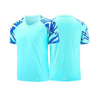 Jersey Latihan Olahraga Pria 100% Polyester Interlock Cepat Kering Kaos Sepak Bola Sublimasi Lengan Raglan Logo Kustom OEM