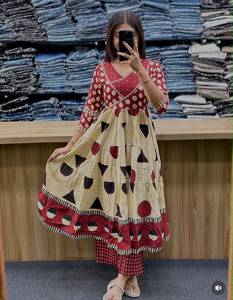 Womanica <b>Women</b> Printed Kurti Set Ethnic <b>Trousers</b> Suit Polka Dot Pants Outfit Festival Party Wear - Product Image 4