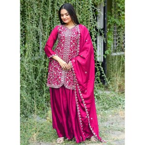 Conjunto de Traje Sharara de Fiesta para Mujer de Diseñador, Bordado con Lentejuelas para un Look Elegante - Product Image 6