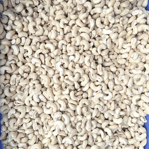 Vietnam Trusted Supplier Santigo Vietnam Cashew <b>Nut</b> <b>Kernels</b> Wholesale Ww210 Best Quality Exported To Asia, Eu, Middle East - Product Image 1
