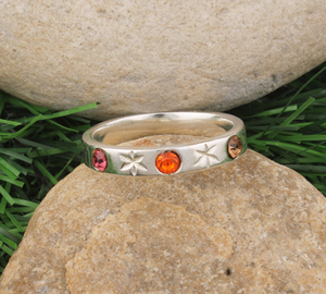 Bague de mariage pour femme en argent sterling 925 avec sertissage clos, multi-pierres, quartz rose orange, pierres semi-précieuses colorées - Product Image 5