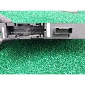 ECU และโมดูลคอมพิวเตอร์มือสองสำหรับรถยนต์ซีรีส์ 3 รุ่น 9237047 - Product Image 3