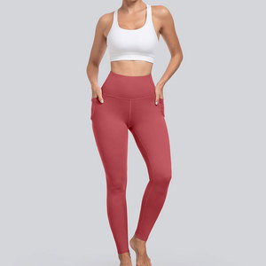 Legging rouge clair pour femme, à porter à l'extérieur, à l'intérieur, au sport ou à la maison, en tissu tricoté respirant, de haute qualité, très bien coté. - Product Image 5