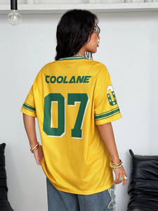 Camiseta de Fútbol Americano Personalizada para Mujer, Estilo Urbano Veraniego Y2K, Vintage Retro, Sublimada, Cuello en V, Calidad Superior, Corte Holgado, 2026 - Product Image 3