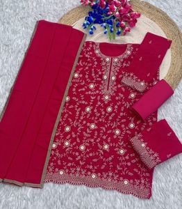 Vente en gros : Ensemble Palazzo prêt-à-porter en Georgette à motifs floraux, richement brodé de fils et de sequins - Product Image 6