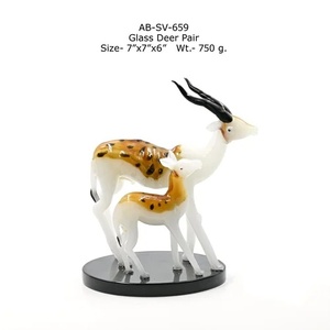 Figurines d'animaux en verre soufflé artisanales, miniatures et adorables (tigre, lion, cerf) en forme de dôme, idéales comme cadeau du Nouvel An chinois ou de Noël, ou comme objet de décoration artistique. - Product Image 4