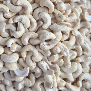 Best Rate Roasted <b>Cashew</b> <b>Nuts</b> Vietnam Organic Whole <b>Cashew</b> W320 Vietnamese Kernels Wholesale Exported To Asia, Eu, Middle East - Product Image 1