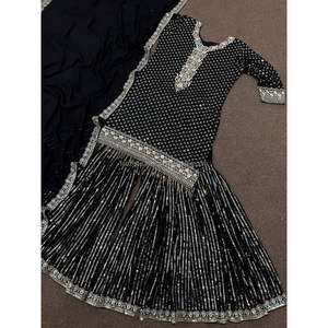 Fabzonefabindia Presenting New Party Were Beautiful Fancy Bordado pesado y lentejuelas de 5mm Work Top-Sharara con Dupatta - Product Image 3