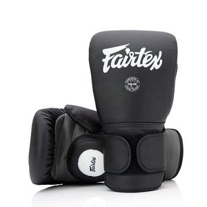 นวมชกมวย Fairtex หนังแท้ น้ำหนักเบา สำหรับฝึกซ้อมและแข่งขัน มวยไทย ซานด้า MMA - Product Image 5