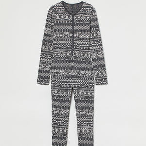 Women Velvet Outfit Strap <b>Crop</b> Top Camisole Shorts <b>Pajamas</b>, Set 2 Pieces Sleeveless Sleepwear - Product Image 5