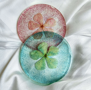 Sous-verres en résine de haute qualité, 2 pièces, transparents, roses et bleus, ronds, pour tasses à café, meilleur prix - Product Image 1