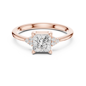 Anillo de compromiso solitario de moissanita con corte princesa y detalles en racimo - Acabado en oro rosa, regalo para mujer - Product Image 1