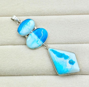 Pendentif Cabochon Ovale Fait Main en Opalite Bleue Naturelle Multi-Pierres, Sertissage en Argent Sterling 925 Plaqué Argent, Forme Diamant - Product Image 4
