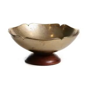 Elegante Tazón Metálico para Frutas Secas, Ideal para Celebraciones Culturales y Eventos Festivos - Product Image 1