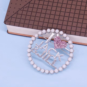 Broche Ronde en Cristal Rose Perle pour Femme, Épingle de Mode Élégante, Accessoire de Bijouterie avec Détail Cœur, Ornement Décoratif pour Vêtements - Product Image 5
