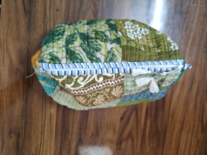 Colorful corn husk clutch Durable <b>makeup</b> pouch wholesale Soft portable puffer bag Lightweight cosmetic <b>case</b> handle - Product Image 1