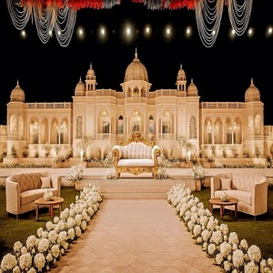 Scène de mariage extérieure sur le thème Royal Rajwada, décor doré. - Product Image 1