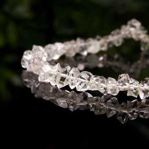 Pulsera de Diamantes Herkimer Transparentes AAA, Hecha a Mano, con Cristales Curativos, Pulsera Elástica con Cuentas de Diamantes Herkimer Naturales - Product Image 2
