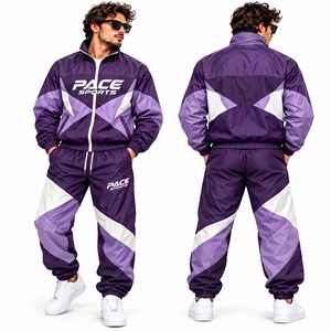 Ensemble veste et pantalon en nylon pour homme, couleur bordeaux gris foncé, veste coupe-vent à fermeture éclair intégrale, pantalon de jogging à blocs diagonaux, tenue de sport pour l'entraînement. - Product Image 4