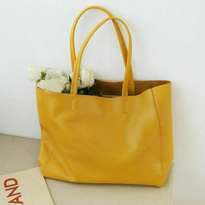 Sac à bandoulière en cuir véritable, compartiment principal spacieux, plusieurs poches intérieures, fermeture à glissière pour les essentiels quotidiens et les voyages - Product Image 3