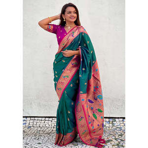 Sari de Seda Paithani Verde Chandrakor Swan Yeola, Tejido con Zari en Contraste, Ropa India y Pakistaní - Product Image 4