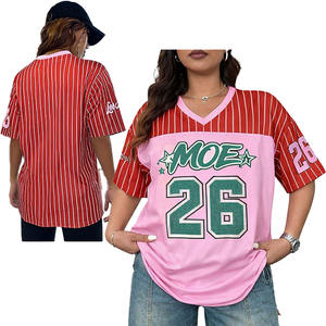 Camiseta de Fútbol Americano Rosa y Roja a Rayas, Estilo Urbano Oversize, Cuello en V, Corte Holgado, Transpirable, Poliéster, Estampado Gráfico - Product Image 2