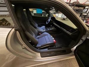 รถปอร์เช่ 911 คาร์เรรา ที คูเป้ ปี 2023 สภาพเหมือนใหม่ - Product Image 2