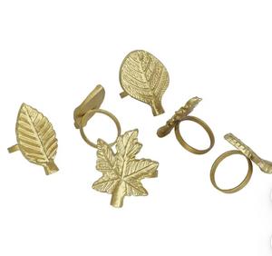 Anillos para Servilletas con Forma de Hoja Dorada, Decoración Moderna para Mesa de Latón, 4.5 cm, Accesorios Duraderos para Bodas y Fiestas - Product Image 4
