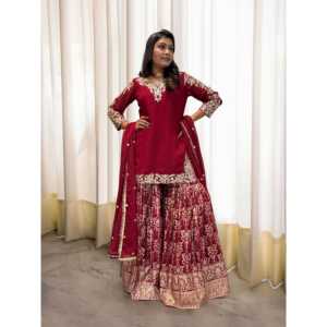 Ensemble haut et sharara rouge pour femmes fantaisistes avec broderie et travail de séquence, taille L, 950g, marque HK - Product Image 1