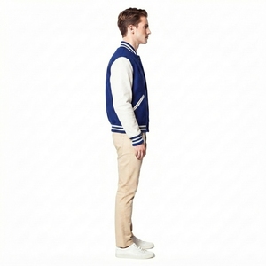 เสื้อแจ็คเก็ตวาร์ซิตี้พรีเมียมสำหรับผู้ชาย ดีไซน์คลาสสิคแบบ Letterman เหมาะสำหรับใส่ลำลองหรือเล่นกีฬา สำหรับขายส่งเสื้อผ้า - Product Image 5