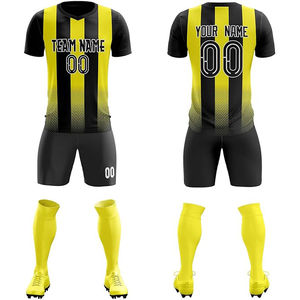 Este uniforme de fútbol sublimable unisex es fabricado en Pakistán por una fábrica OEM y presenta un acabado duradero para grandes compradores. - Product Image 6